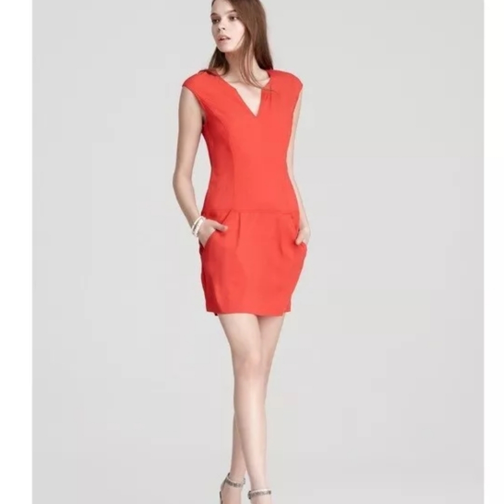 Theory | Adalize Habitat notch V neck shift dress in red, size 8